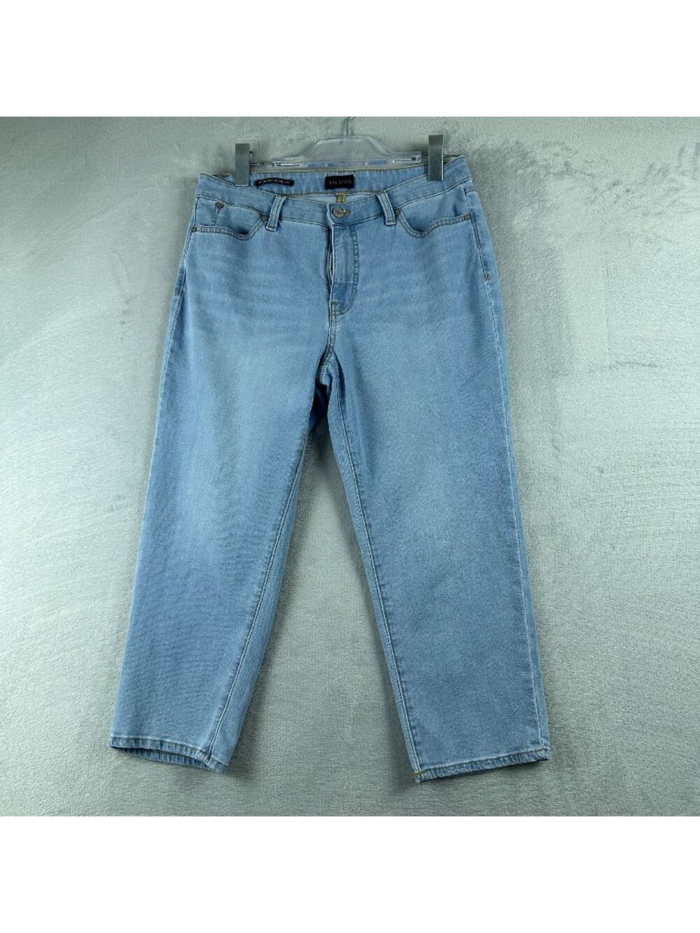 Talbots Jeans Size 32×21 Straight Leg Crop Mid Rise Blue Light Wash